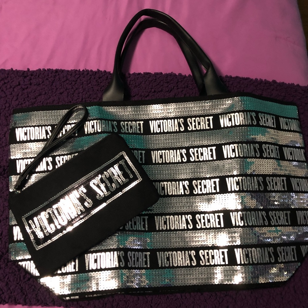 NWT VS Sequin Tote Silver large zipper silver